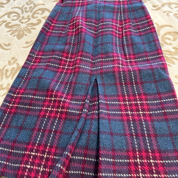 Vintage 60’s plaid wool sleeveless dress, small - Picture 8 of 13